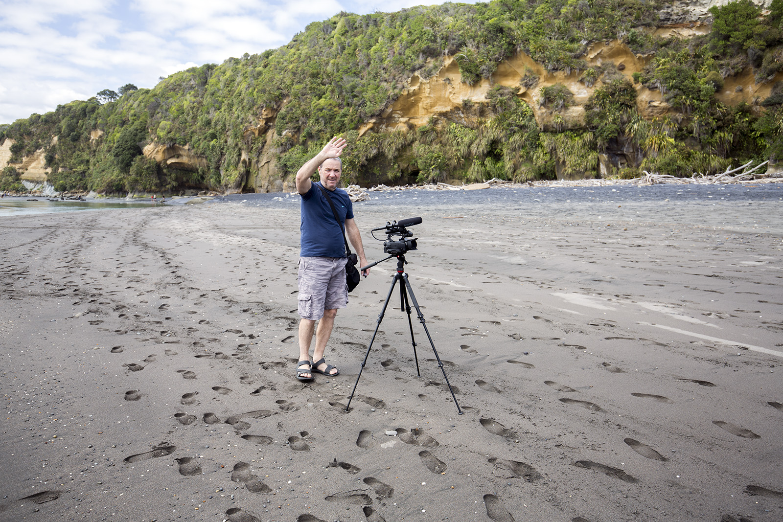 Three Sisters and the Elephant Rock - Tongaporutu